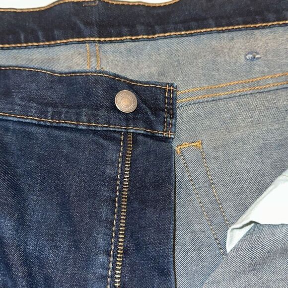 Levi 541 Jeans 42/32 - straight leg - Picture 9 of 10